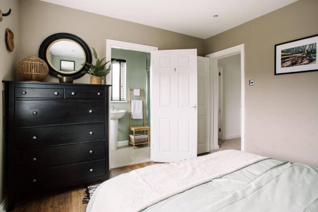 Modern & Stylish Home In The Heart Of Belfast Bagian luar foto