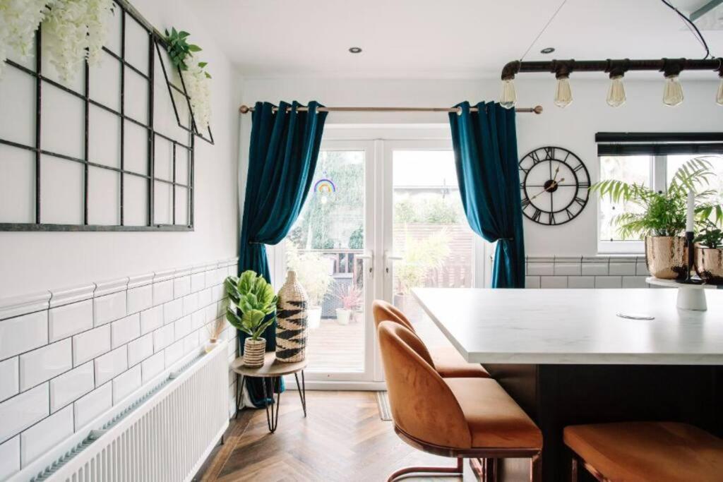 Modern & Stylish Home In The Heart Of Belfast Bagian luar foto
